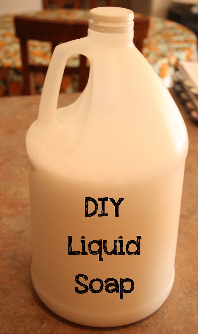 diy-home-sweet-home-make-your-own-liquid-soap